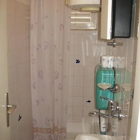 Apartment 10202a